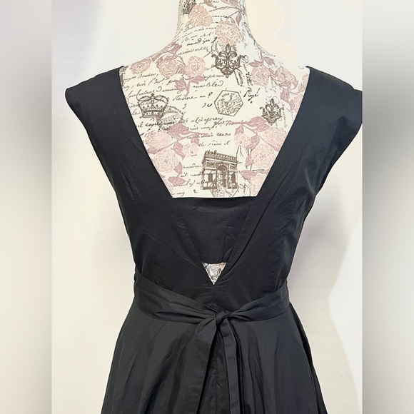 MELLODAY Black sleeveless Deep V back skater dress size L. - Picture 8 of 14